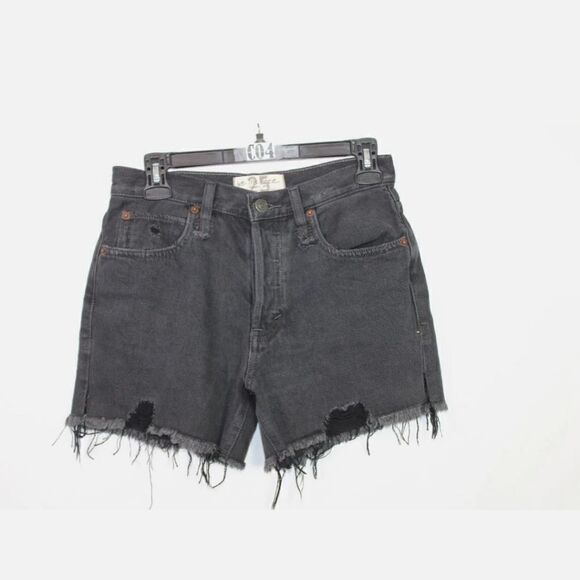 Free People Makai Cutoff Jean Shorts Washed Black Retail $68 SIZE 25 - Picture 2 of 12